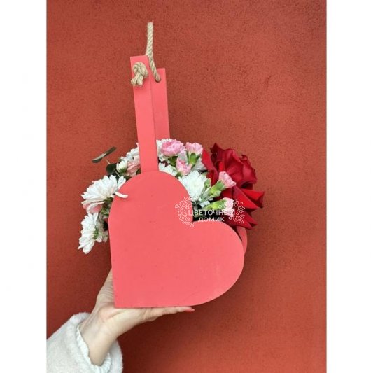 Композиция в ящике сердце