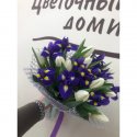 Букет с тюльпанами и ирисами "Цвет настроения"
