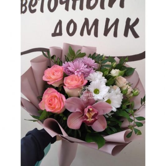 Сборный букет &laquo;Колибри&raquo;