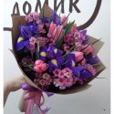 Букет с тюльпанами и ирисами &laquo;Парижанка&raquo;