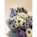 Букет с хризантемами &laquo;Небесная лазурь&raquo;