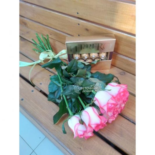 Букет из роз &laquo;Цени простоту&raquo;