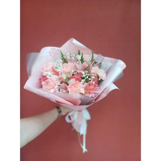 Сборный букет &laquo;Маленькое счастье&raquo;