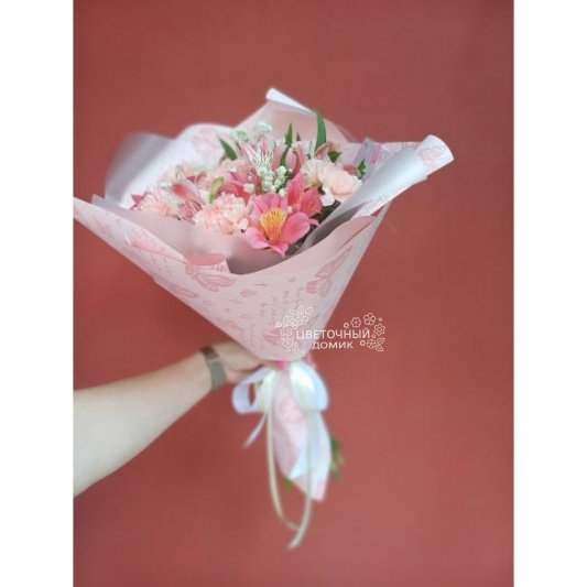 Сборный букет &laquo;Маленькое счастье&raquo;