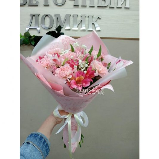 Сборный букет &laquo;Маленькое счастье&raquo;