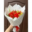Букет с тюльпанами &laquo;13 огоньков&raquo;