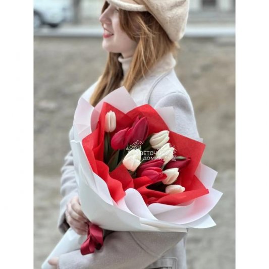 Букет с тюльпанами &laquo;Ты и я&raquo;