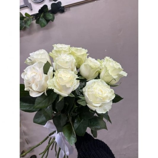 Букет из белых роз &laquo;Влюбленность&raquo;