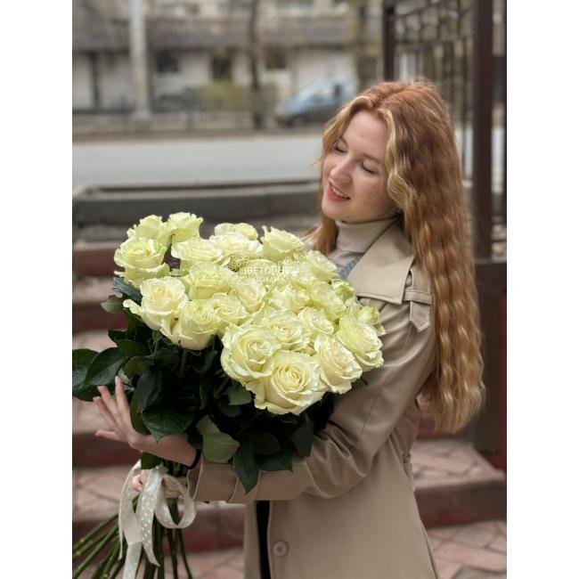 Букет из роз &laquo;Светлый день&raquo; 