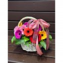 Корзинка с герберами &laquo;Счастья!&raquo;