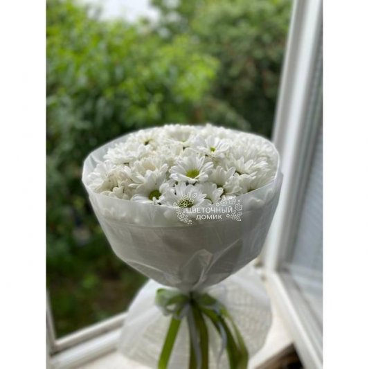 Букет с хризантемами &laquo;Ромашковое поле&raquo;