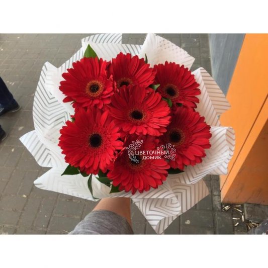 Букет с герберами &laquo;Жар-птица&raquo;