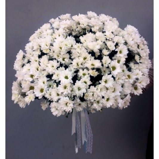 Букет с хризантемами &laquo;Ромашковый рай&raquo;